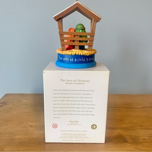 Hallmark 2011 The Story of Christmas Keepsake Ornament Nativity - Picture 6 of 12